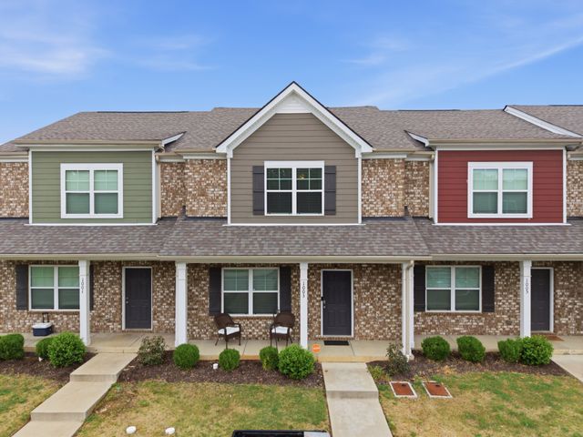 1003 Bradburn Village Dr, Antioch, TN 37013