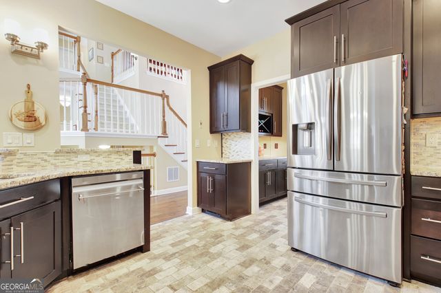 114 Larkins Landing, Peachtree City, GA 30269