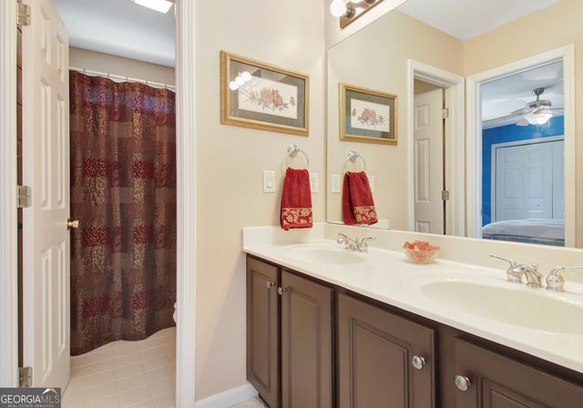 114 Larkins Landing, Peachtree City, GA 30269