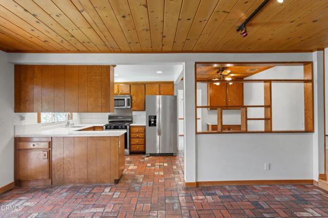 5828 Sunny Vista Avenue, Oak Park, CA 91377