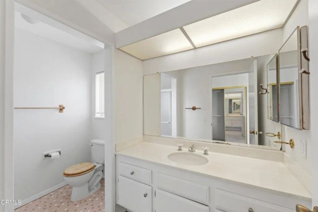 5828 Sunny Vista Avenue, Oak Park, CA 91377