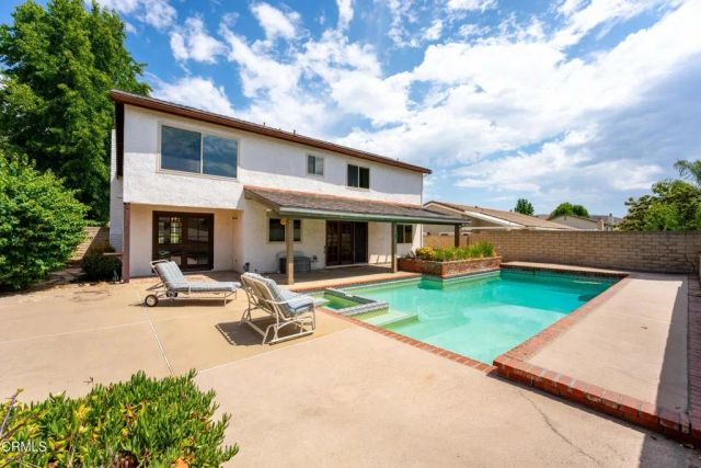 5828 Sunny Vista Avenue, Oak Park, CA 91377