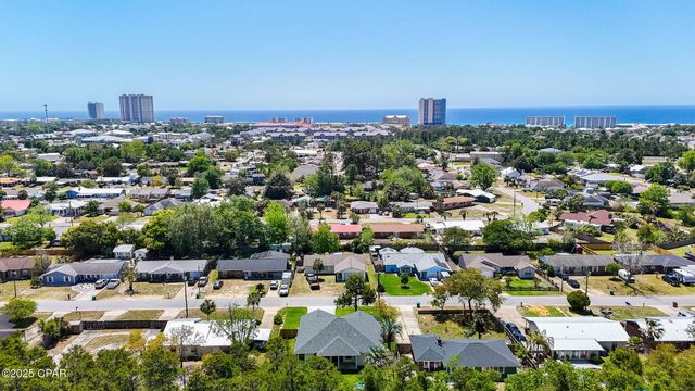 145 Manistee Drive, Panama City Beach, FL 32413