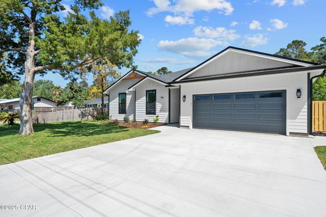 145 Manistee Drive, Panama City Beach, FL 32413