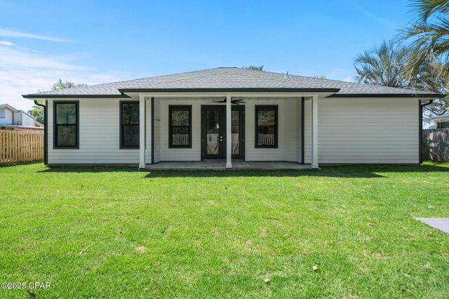 145 Manistee Drive, Panama City Beach, FL 32413