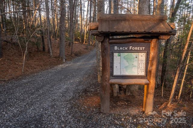 49 Lake James Road, Marion, NC 28752