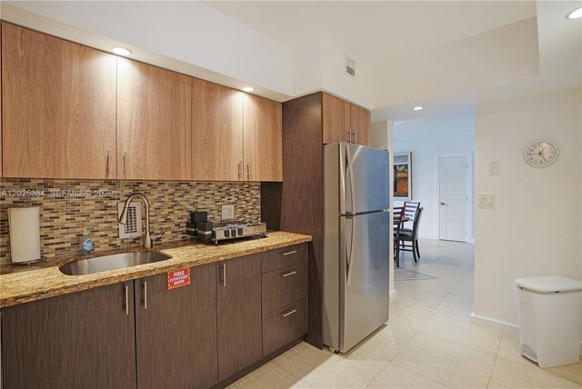 4001 S Ocean Dr 3P, Hollywood, FL 33019