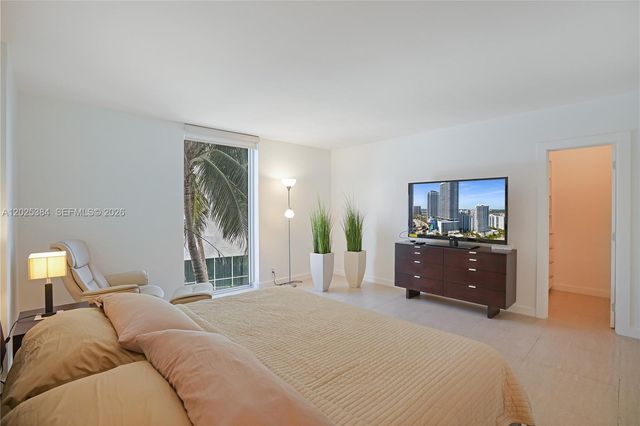4001 S Ocean Dr 3P, Hollywood, FL 33019