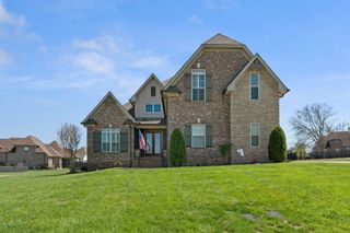 503 Carriage Ln, Lebanon, TN 37087
