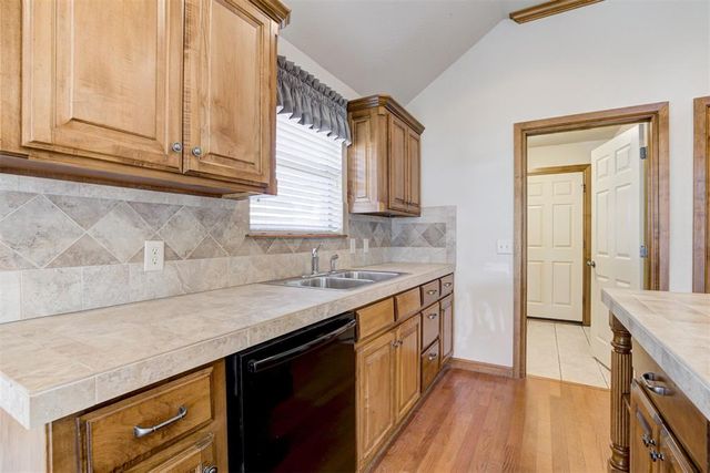 8808 NW 114th Street, Oklahoma City, OK 73162