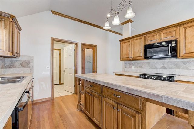 8808 NW 114th Street, Oklahoma City, OK 73162