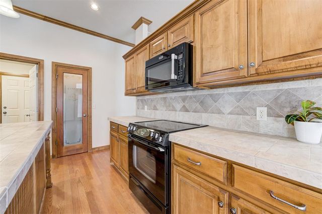 8808 NW 114th Street, Oklahoma City, OK 73162