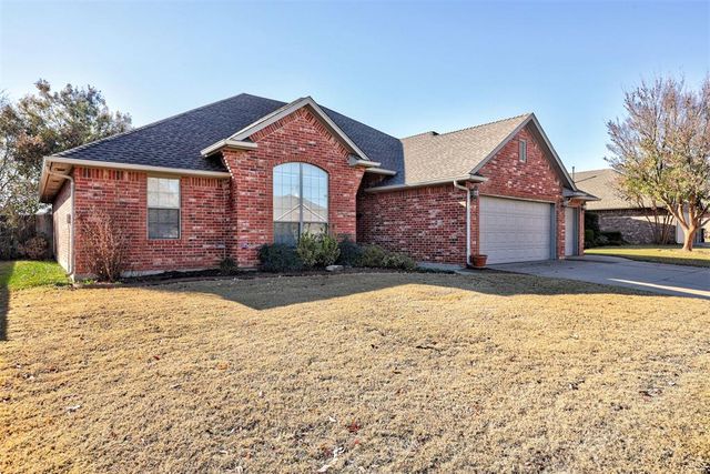 8808 NW 114th Street, Oklahoma City, OK 73162