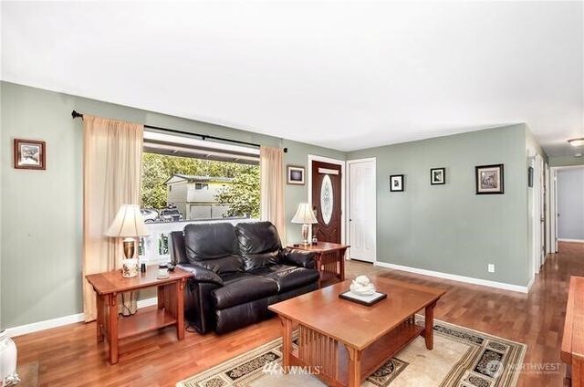 21230 38th Place W, Brier, WA 98036