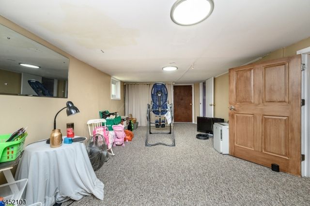 147 Claremont Ave, Verona Twp., NJ 07044