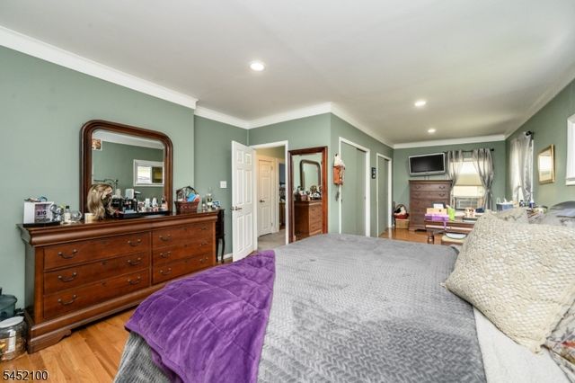 147 Claremont Ave, Verona Twp., NJ 07044