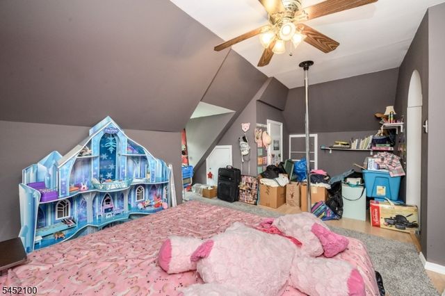 147 Claremont Ave, Verona Twp., NJ 07044