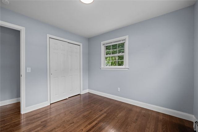 126 Alton Bradford Road, Hopkinton, RI 02808