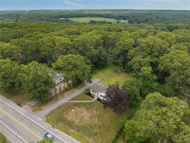 126 Alton Bradford Road, Hopkinton, RI 02808