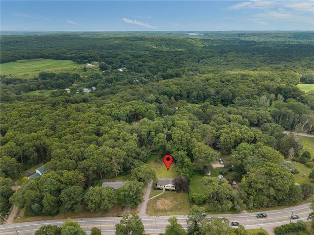 126 Alton Bradford Road, Hopkinton, RI 02808