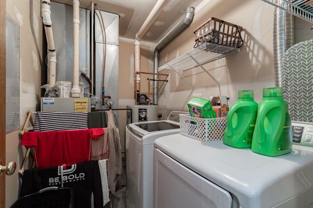 1914-1916 BROOK VIEW COURT, Wausau, WI 54403