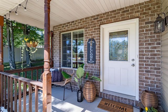 1914-1916 BROOK VIEW COURT, Wausau, WI 54403