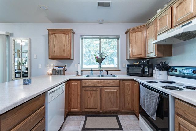 1914-1916 BROOK VIEW COURT, Wausau, WI 54403