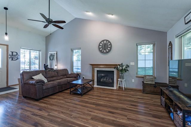 1914-1916 BROOK VIEW COURT, Wausau, WI 54403