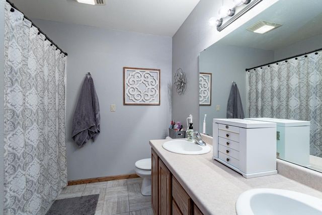 1914-1916 BROOK VIEW COURT, Wausau, WI 54403