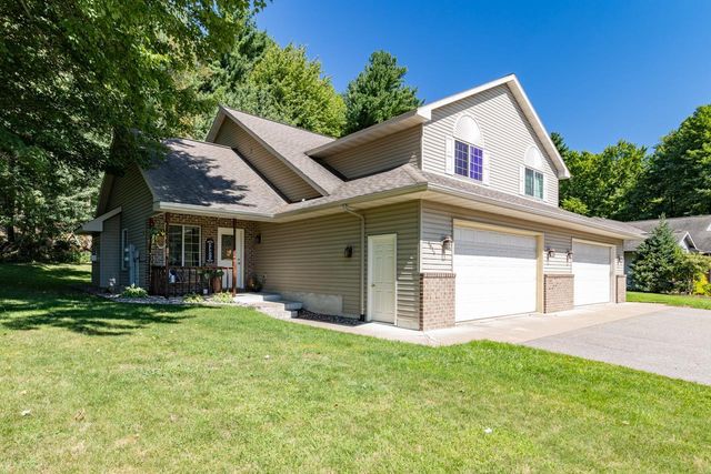 1914-1916 BROOK VIEW COURT, Wausau, WI 54403