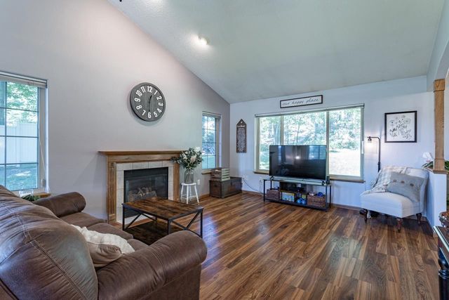 1914-1916 BROOK VIEW COURT, Wausau, WI 54403