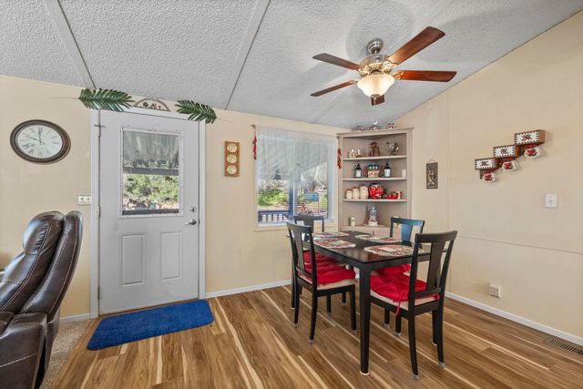 11991 Black Dr, Big Oak Flat, CA 95305