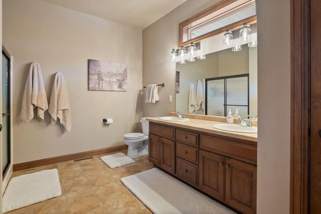 1024 FAVERSHAM WAY, Green Bay, WI 54313