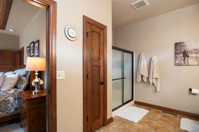 1024 FAVERSHAM WAY, Green Bay, WI 54313
