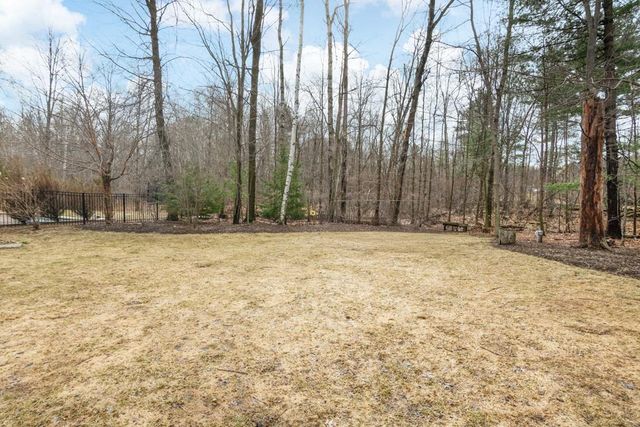 1024 FAVERSHAM WAY, Green Bay, WI 54313
