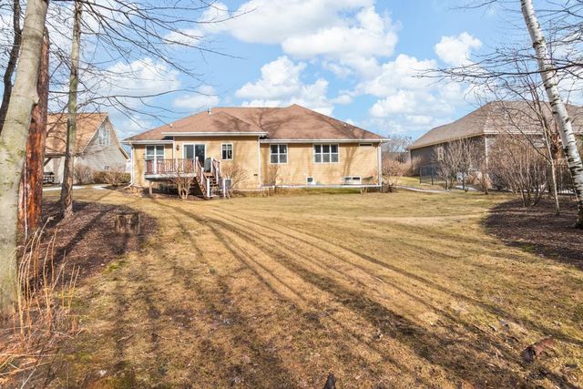 1024 FAVERSHAM WAY, Green Bay, WI 54313