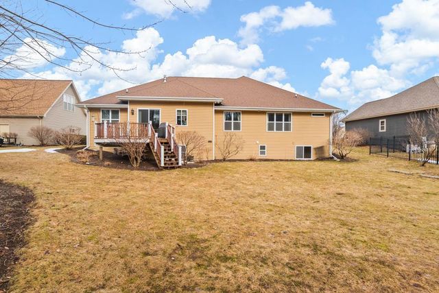 1024 FAVERSHAM WAY, Green Bay, WI 54313