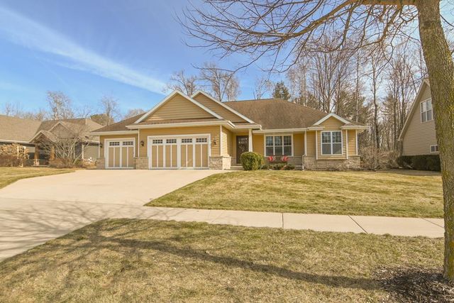 1024 FAVERSHAM WAY, Green Bay, WI 54313