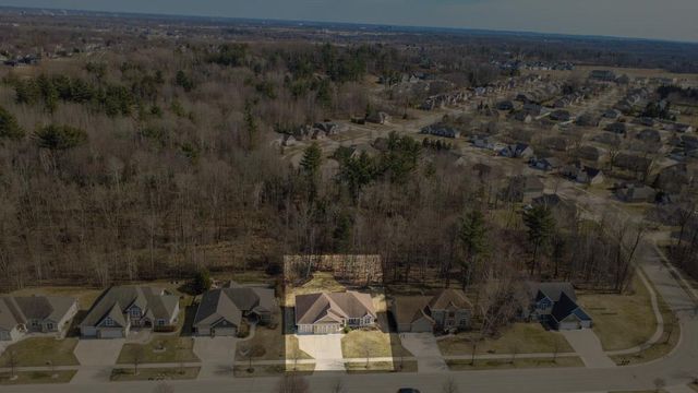 1024 FAVERSHAM WAY, Green Bay, WI 54313