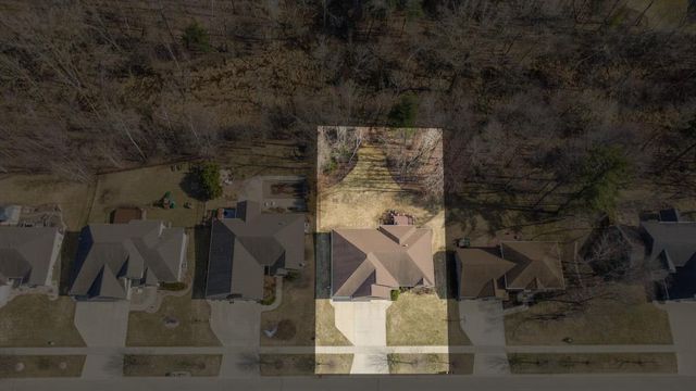 1024 FAVERSHAM WAY, Green Bay, WI 54313