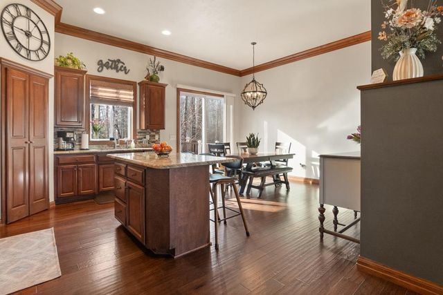 1024 FAVERSHAM WAY, Green Bay, WI 54313