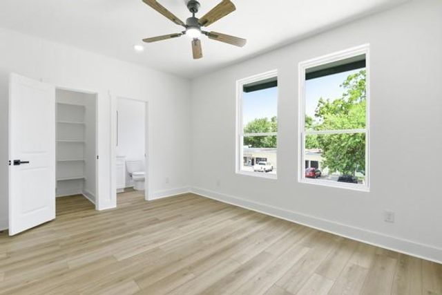 106 Luetta Street, Houston, TX 77076