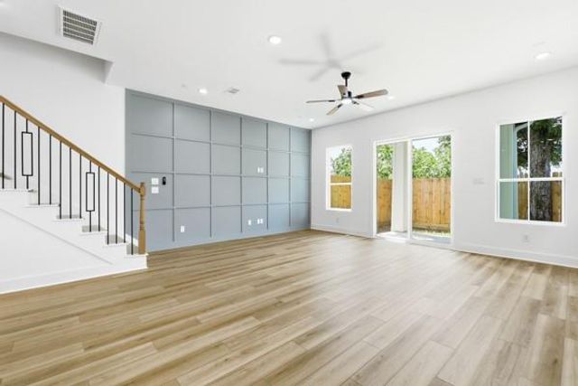 106 Luetta Street, Houston, TX 77076