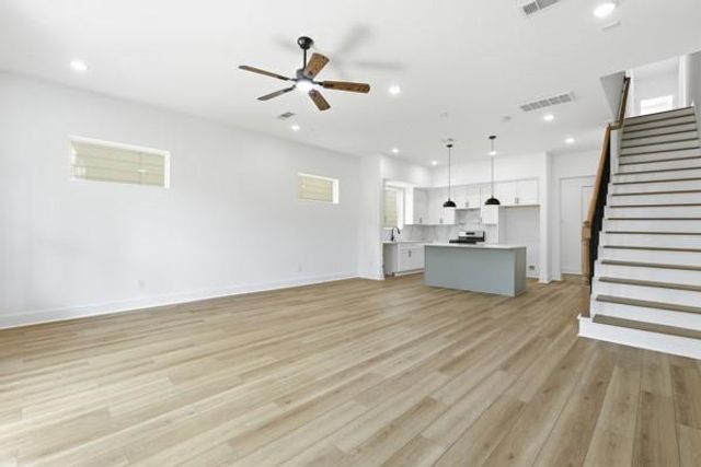 106 Luetta Street, Houston, TX 77076