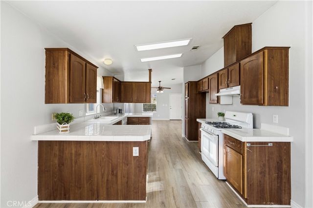 2424 Grandview Terrace, Rosamond, CA 93560