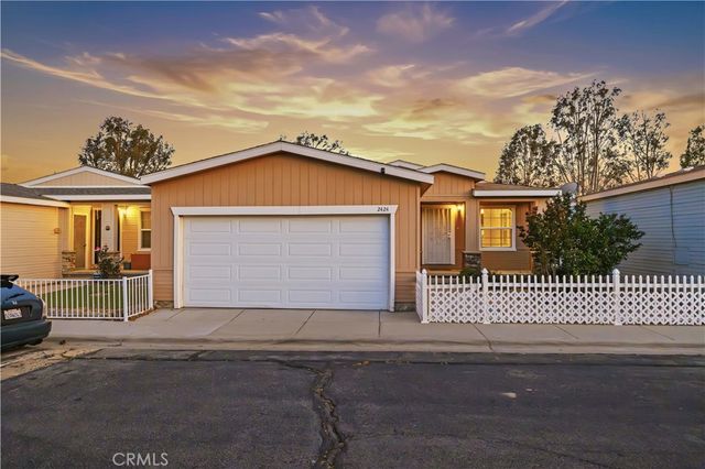 2424 Grandview Terrace, Rosamond, CA 93560