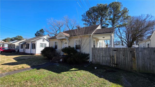 227 Charles AVE, Portsmouth, VA 23702