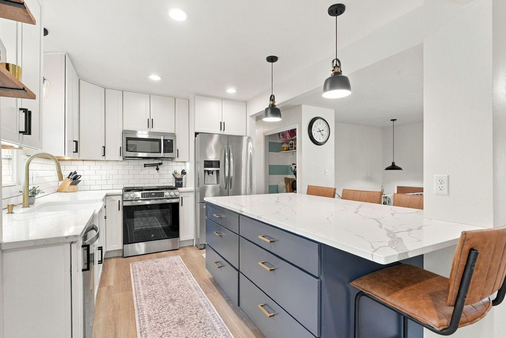 3537 Zealand Avenue N, New Hope, MN 55427 — photo 5