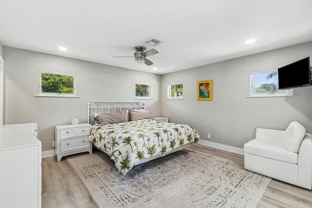 106 Periwinkle Drive, Hypoluxo, FL 33462