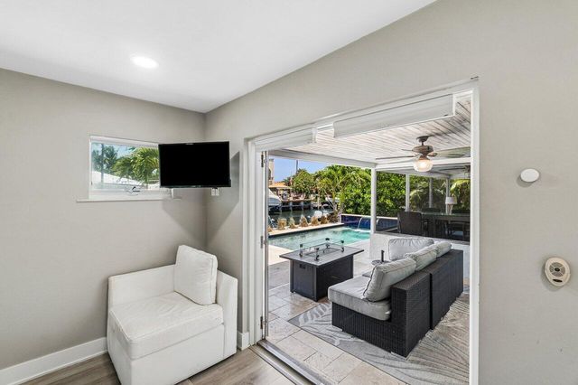 106 Periwinkle Drive, Hypoluxo, FL 33462